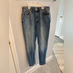 BDG blue High-Rise Mom Jeans size 27 waist straight leg